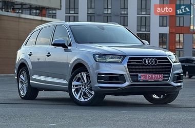 Внедорожник / Кроссовер Audi Q7 2018 в Киеве