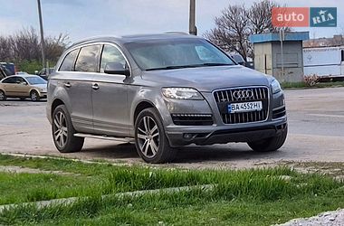 Внедорожник / Кроссовер Audi Q7 2010 в Кропивницком