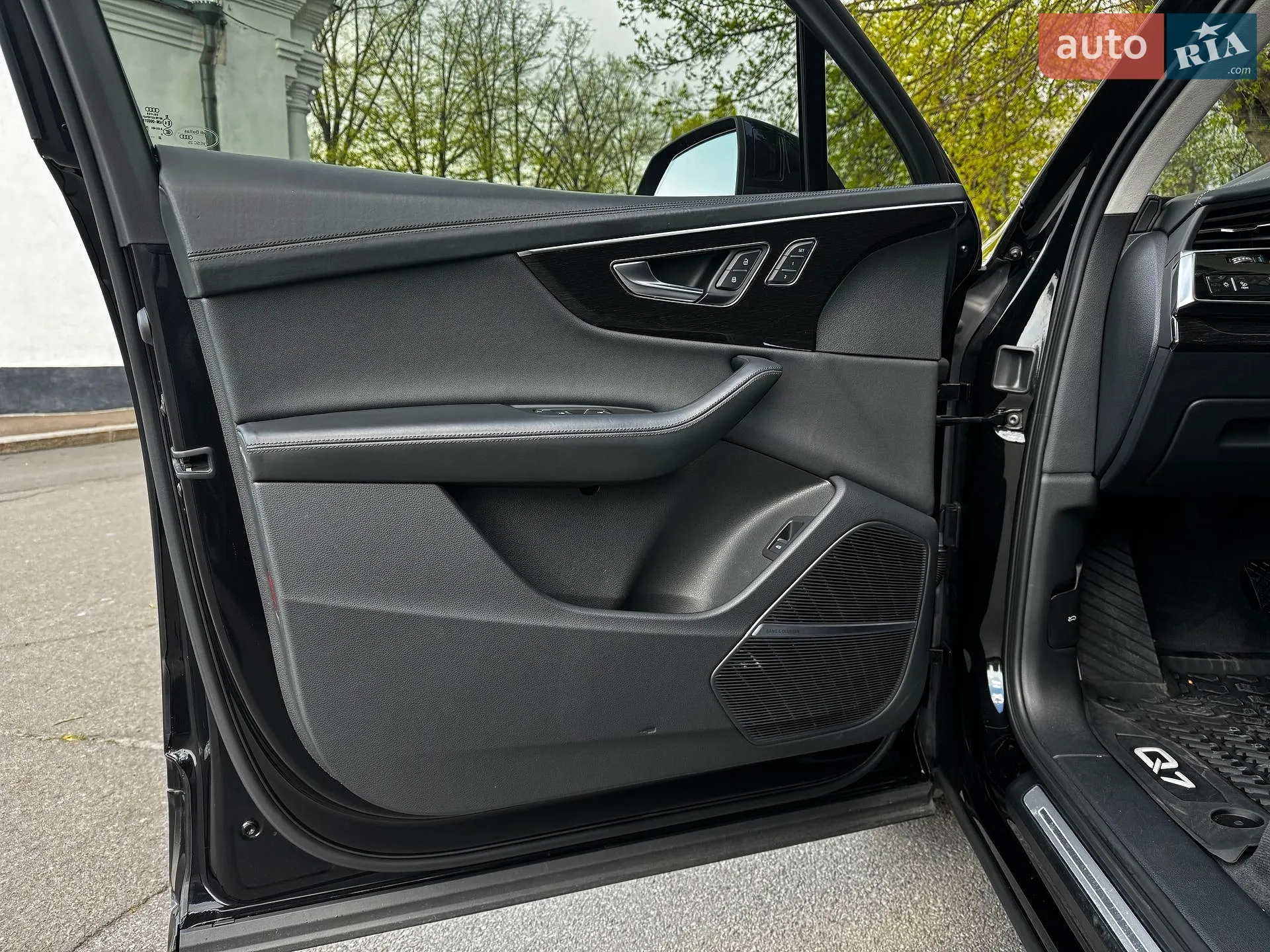 2022 Audi Q7 - мініатюра 22