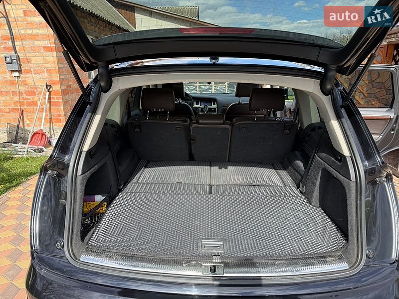 Внедорожник / Кроссовер Audi Q7 2011 в Корсуне-Шевченковском