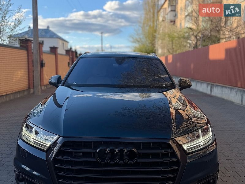 Внедорожник / Кроссовер Audi Q7 2018 в Белой Церкви