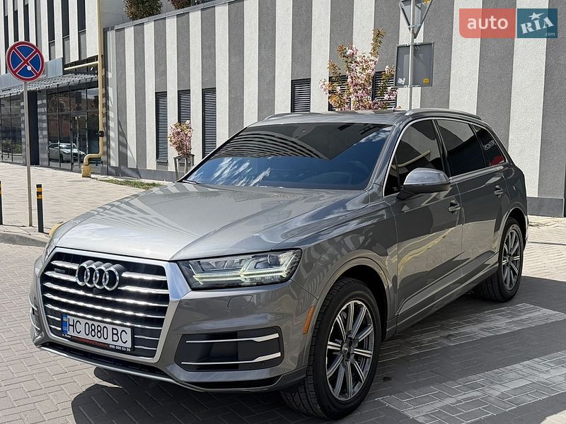 Audi Q7 2016