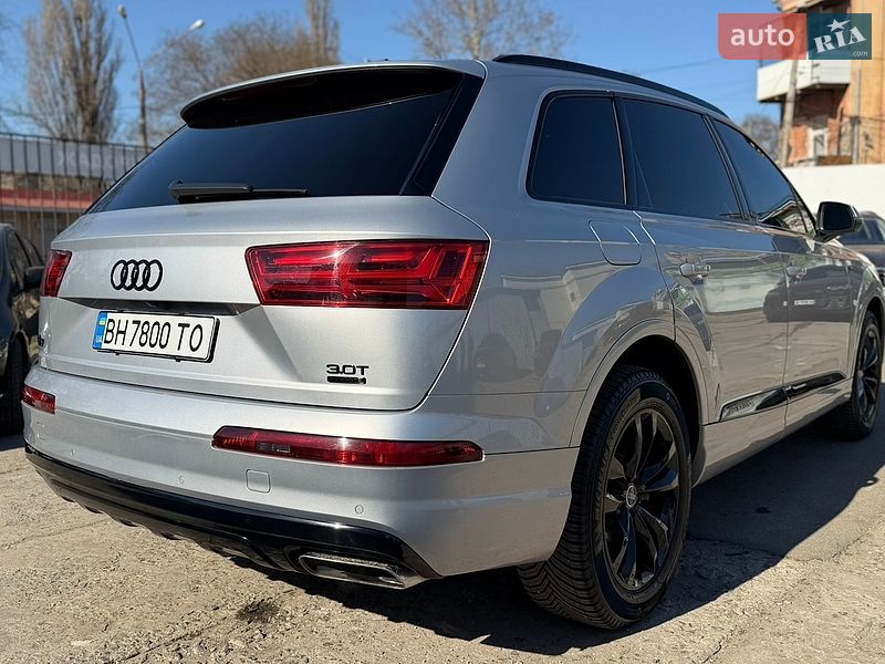 Внедорожник / Кроссовер Audi Q7 2018 в Одессе