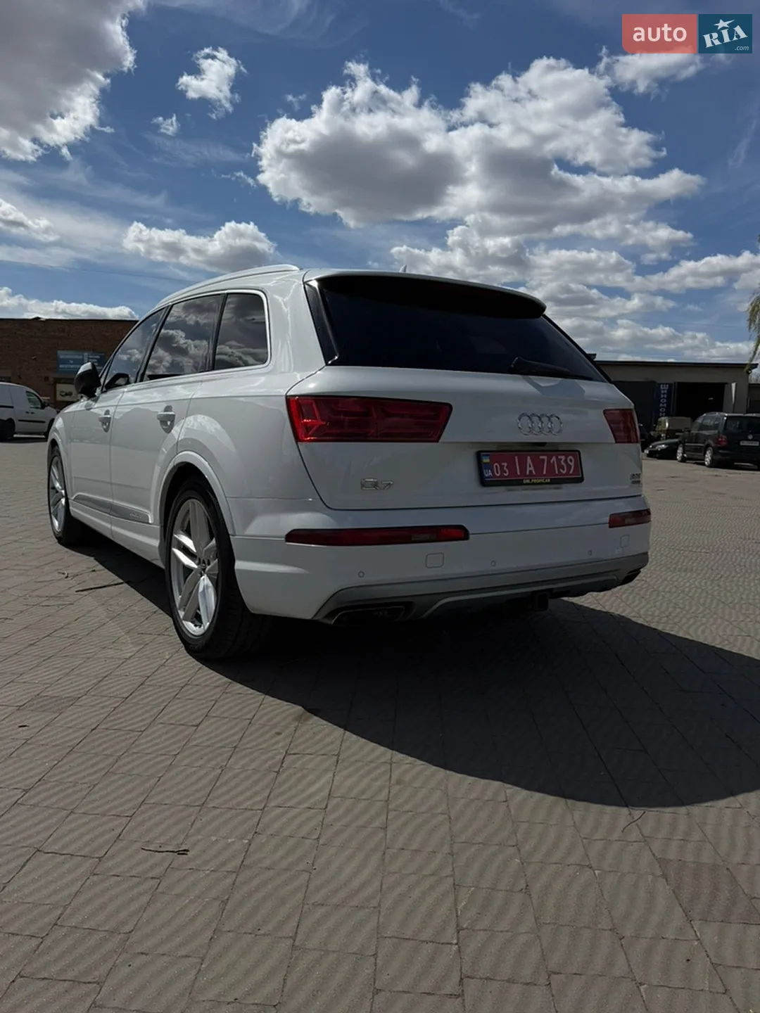 2017 Audi Q7 - мініатюра 16