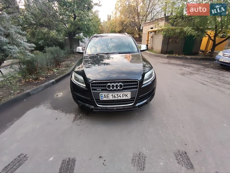 Audi Q7 2006 VIN WAUZZZ4L97D007101 фото оголошення 4 з 43