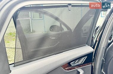 Позашляховик / Кросовер Audi Q7 2018 в Нововолинську