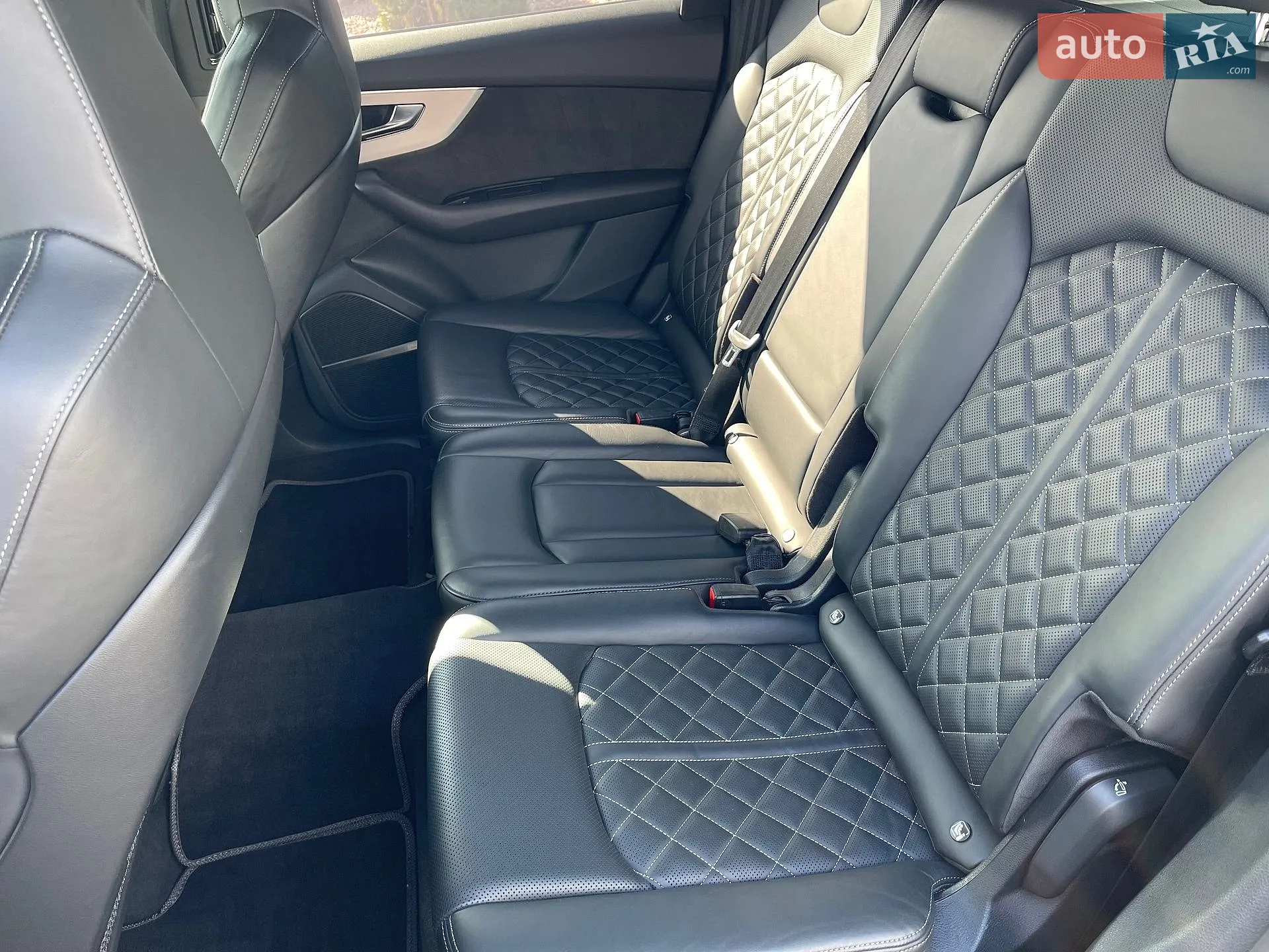 2020 Audi Q7 - мініатюра 17