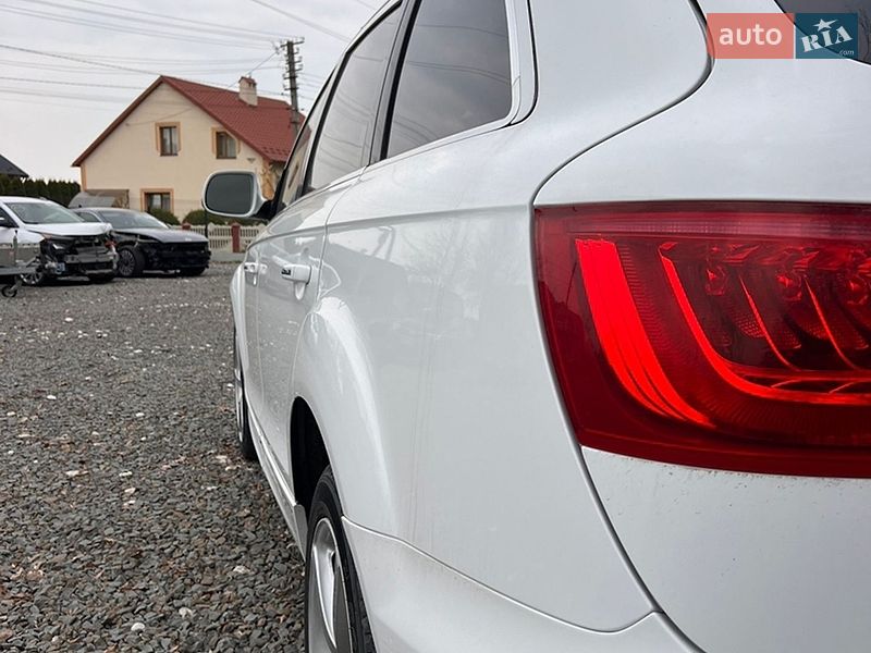 Внедорожник / Кроссовер Audi Q7 2011 в Самборе