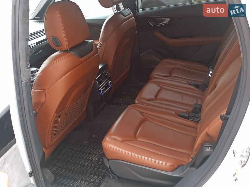 Внедорожник / Кроссовер Audi Q7 2018 в Львове