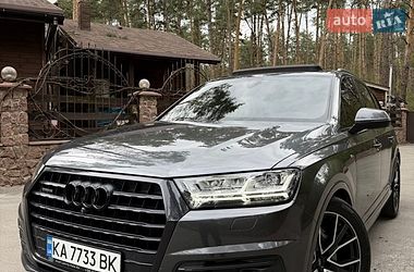 Внедорожник / Кроссовер Audi Q7 2017 в Киеве
