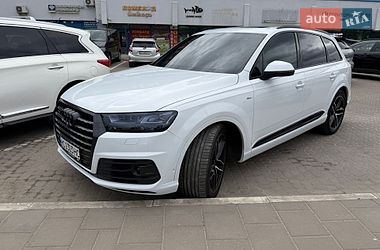 Позашляховик / Кросовер Audi Q7 2016 в Львові