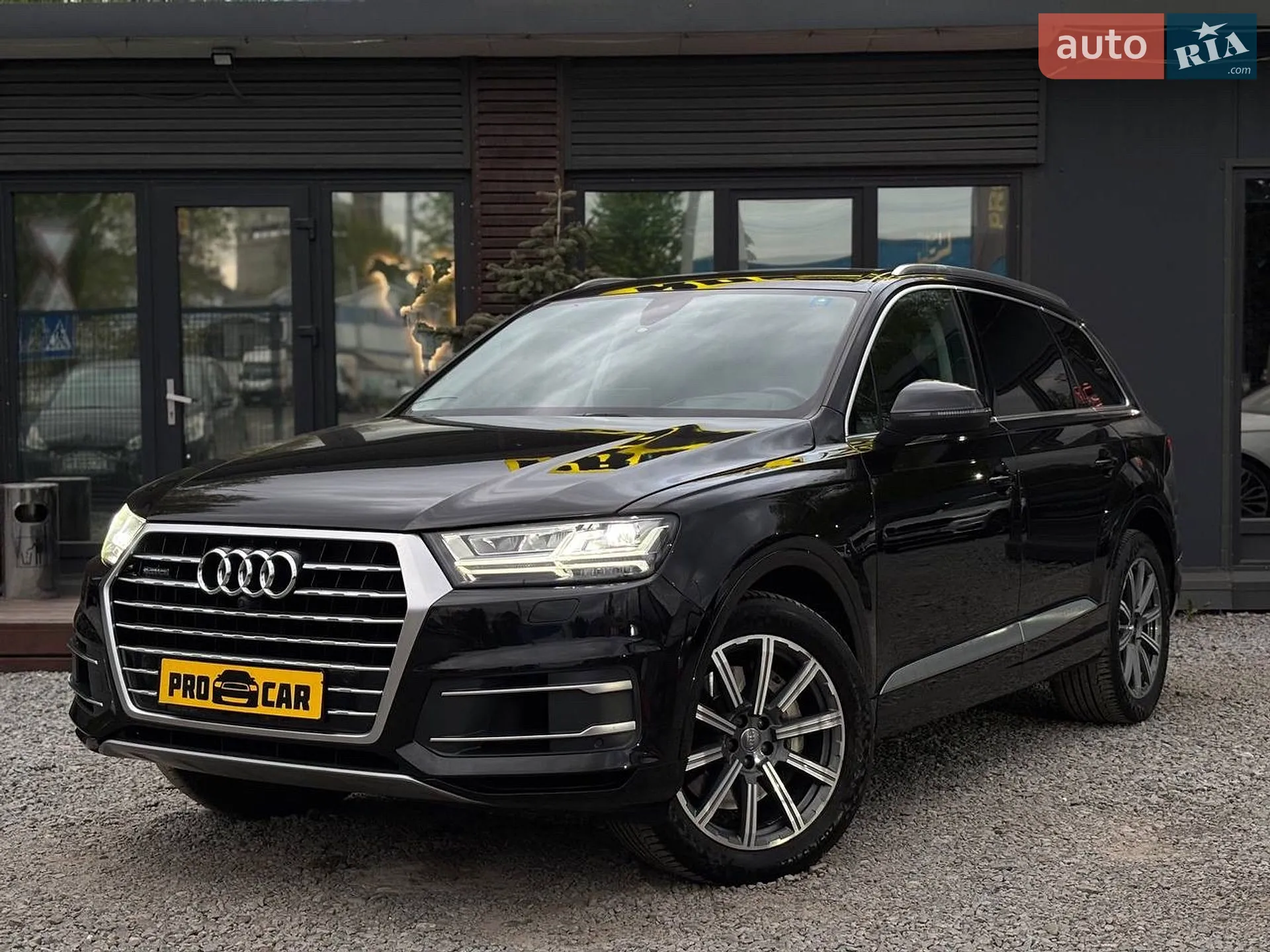 2017 Audi Q7 - фото 1