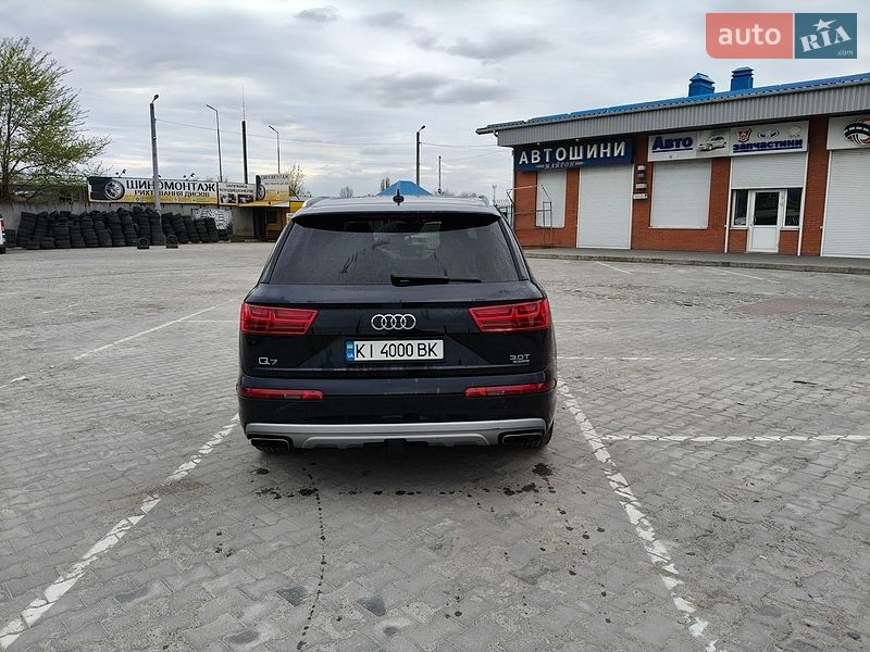 Внедорожник / Кроссовер Audi Q7 2016 в Белой Церкви