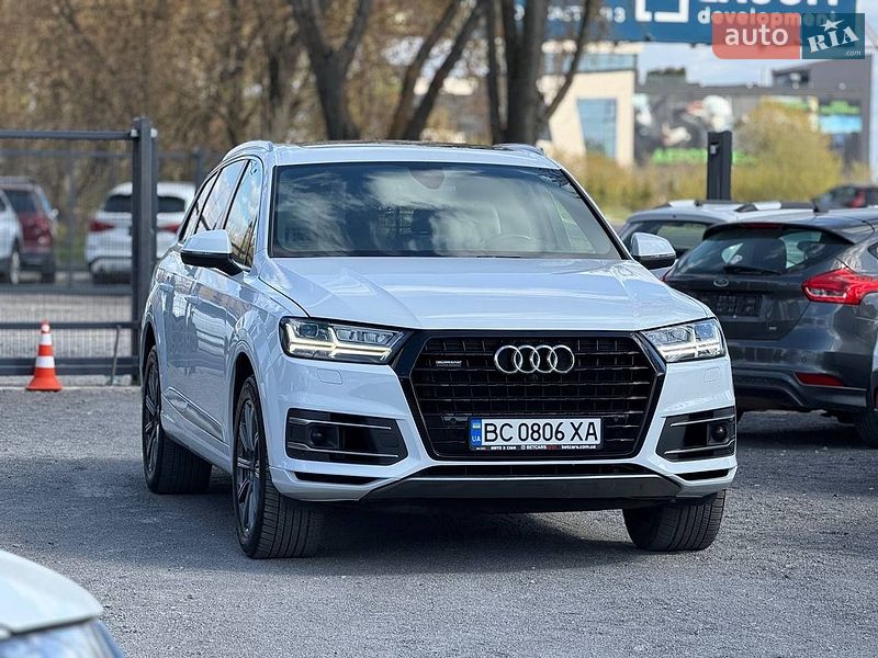 Внедорожник / Кроссовер Audi Q7 2017 в Львове