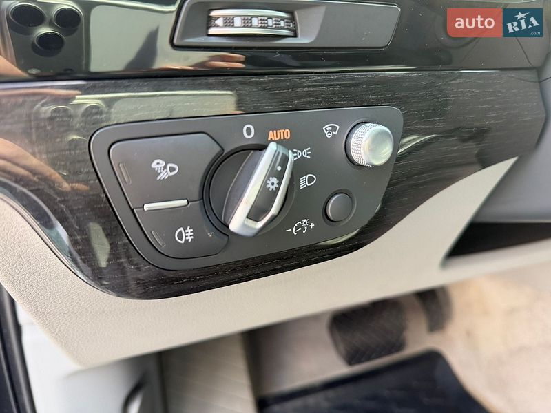 Внедорожник / Кроссовер Audi Q7 2018 в Киеве