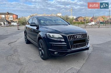 Позашляховик / Кросовер Audi Q7 2014 в Вінниці
