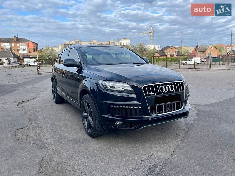 Позашляховик / Кросовер Audi Q7 2014 в Вінниці