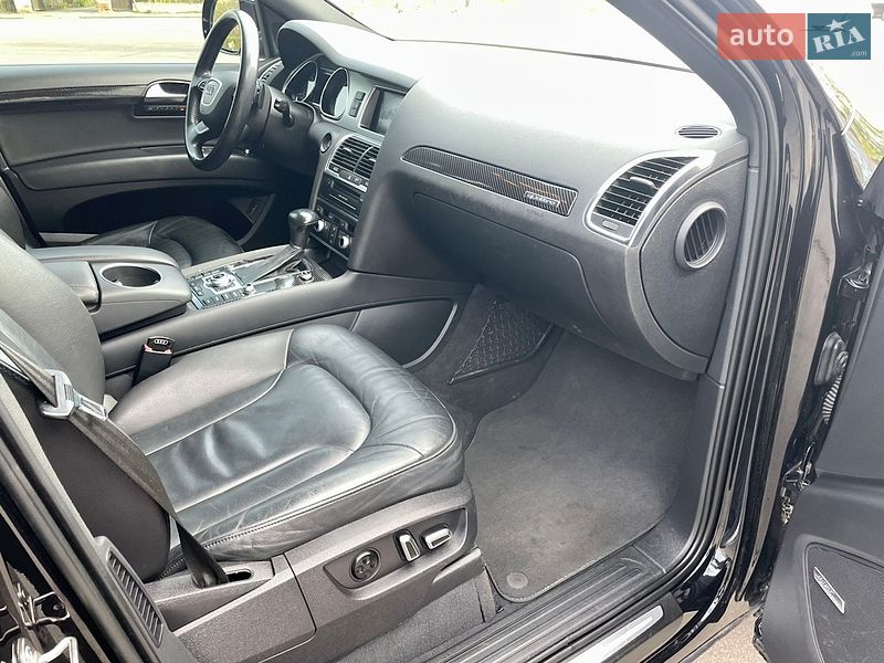 Позашляховик / Кросовер Audi Q7 2014 в Вінниці