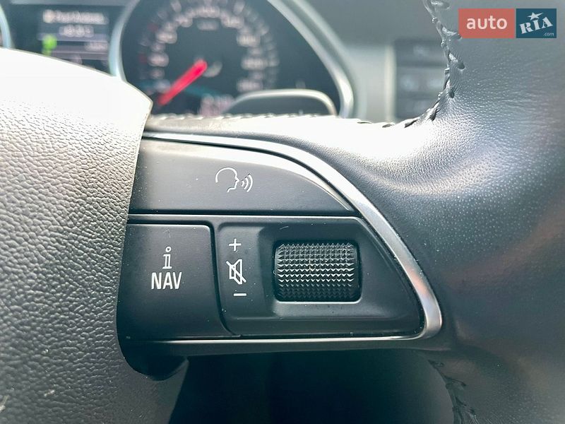 Позашляховик / Кросовер Audi Q7 2014 в Вінниці