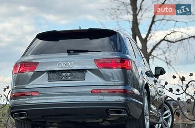 Внедорожник / Кроссовер Audi Q7 2017 в Дрогобыче