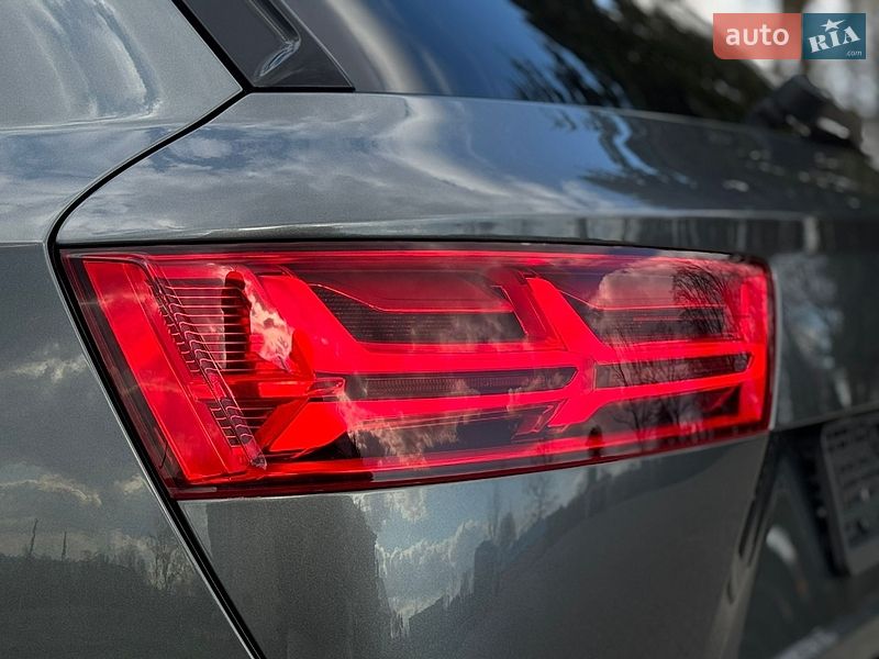 Внедорожник / Кроссовер Audi Q7 2017 в Дрогобыче
