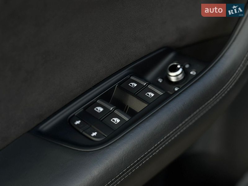 Внедорожник / Кроссовер Audi Q7 2017 в Дрогобыче