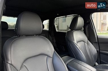 Внедорожник / Кроссовер Audi Q7 2017 в Дрогобыче