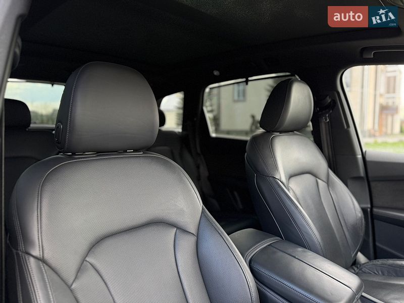 Внедорожник / Кроссовер Audi Q7 2017 в Дрогобыче