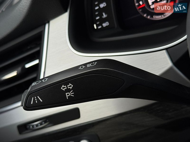 Внедорожник / Кроссовер Audi Q7 2017 в Дрогобыче