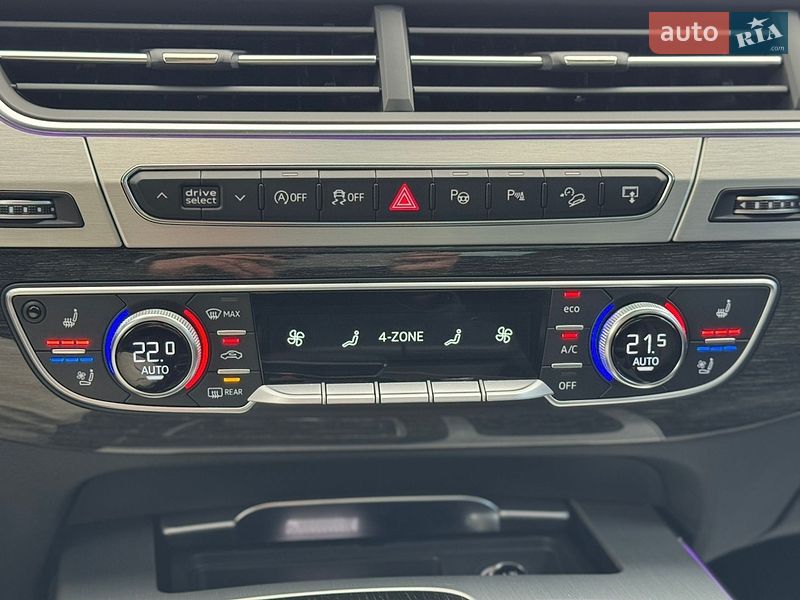 Внедорожник / Кроссовер Audi Q7 2017 в Дрогобыче
