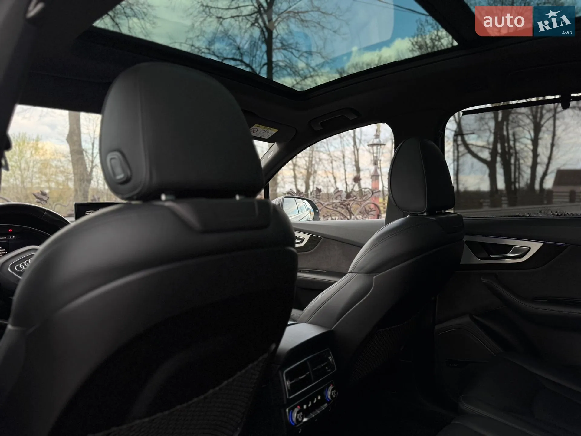 2017 Audi Q7 - мініатюра 127