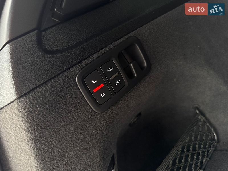 Внедорожник / Кроссовер Audi Q7 2017 в Дрогобыче