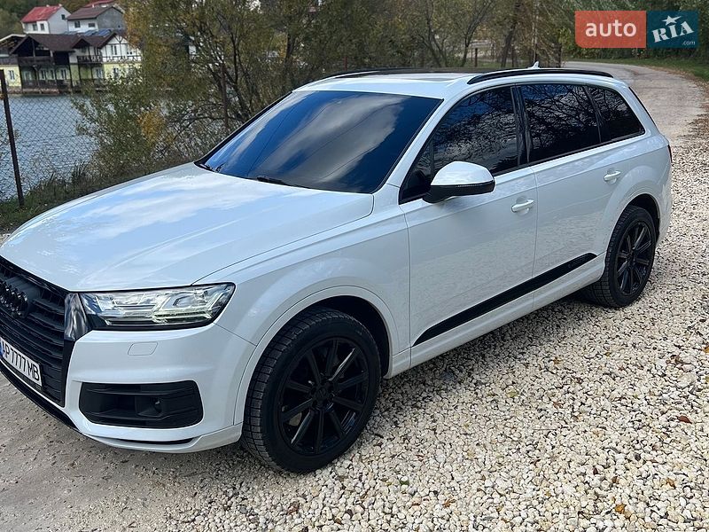 Внедорожник / Кроссовер Audi Q7 2017 в Львове