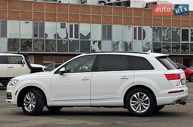Внедорожник / Кроссовер Audi Q7 2017 в Киеве