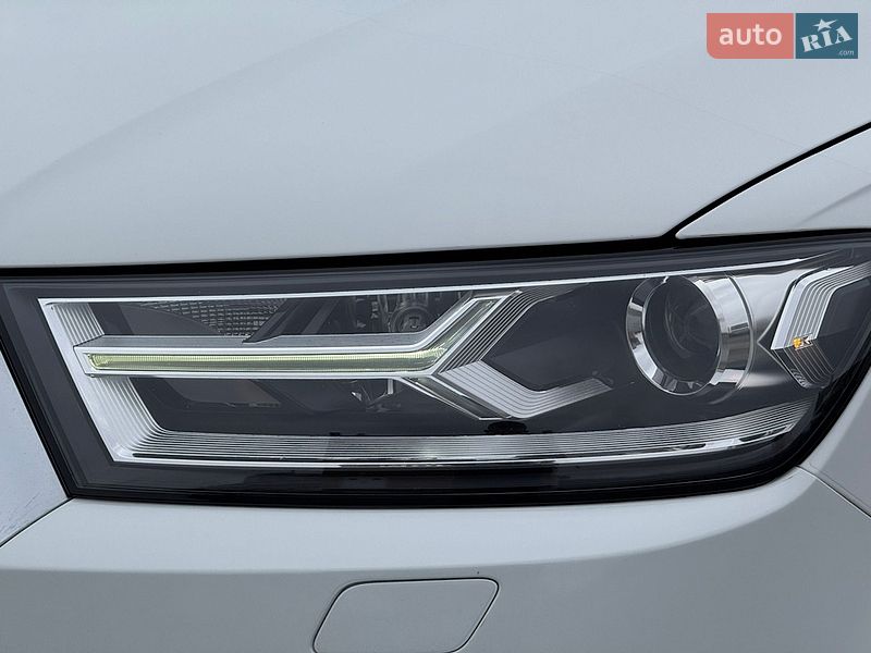 Внедорожник / Кроссовер Audi Q7 2017 в Киеве
