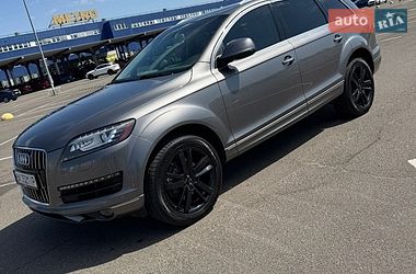 Внедорожник / Кроссовер Audi Q7 2015 в Киеве