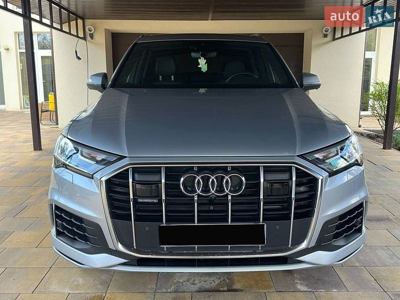 Внедорожник / Кроссовер Audi Q7 2022 в Киеве