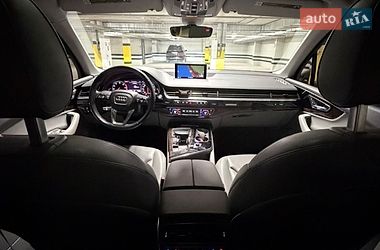 Позашляховик / Кросовер Audi Q7 2016 в Дніпрі