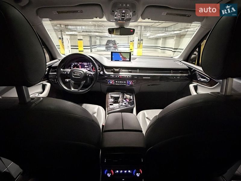 Позашляховик / Кросовер Audi Q7 2016 в Дніпрі