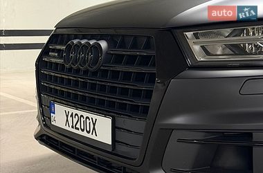 Позашляховик / Кросовер Audi Q7 2016 в Дніпрі