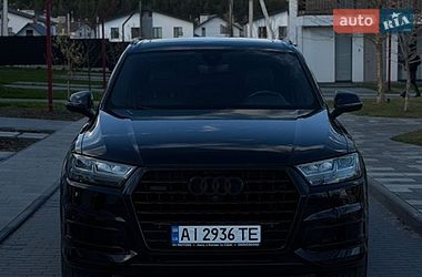 Позашляховик / Кросовер Audi Q7 2016 в Києві