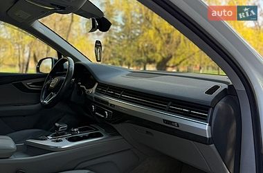 Внедорожник / Кроссовер Audi Q7 2018 в Киеве