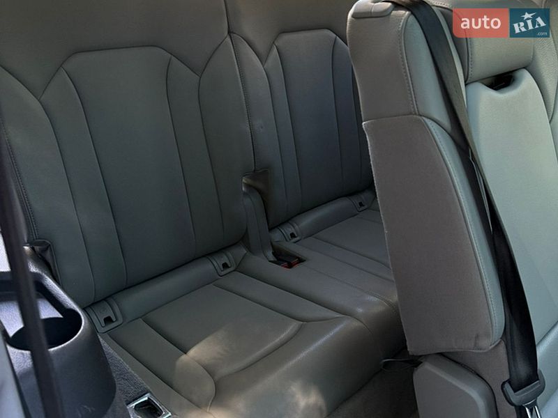 Внедорожник / Кроссовер Audi Q7 2018 в Киеве