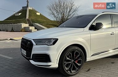 Внедорожник / Кроссовер Audi Q7 2020 в Львове