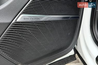 Внедорожник / Кроссовер Audi Q7 2020 в Львове