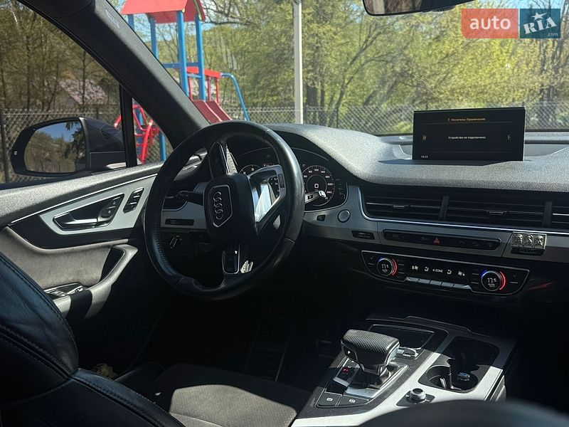 Внедорожник / Кроссовер Audi Q7 2016 в Кременце