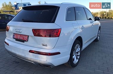 Внедорожник / Кроссовер Audi Q7 2017 в Сокале