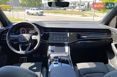 Позашляховик / Кросовер Audi Q7 2026 в Дніпрі