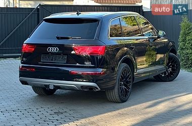 Внедорожник / Кроссовер Audi Q7 2017 в Сарнах