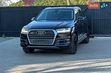 Внедорожник / Кроссовер Audi Q7 2017 в Сарнах